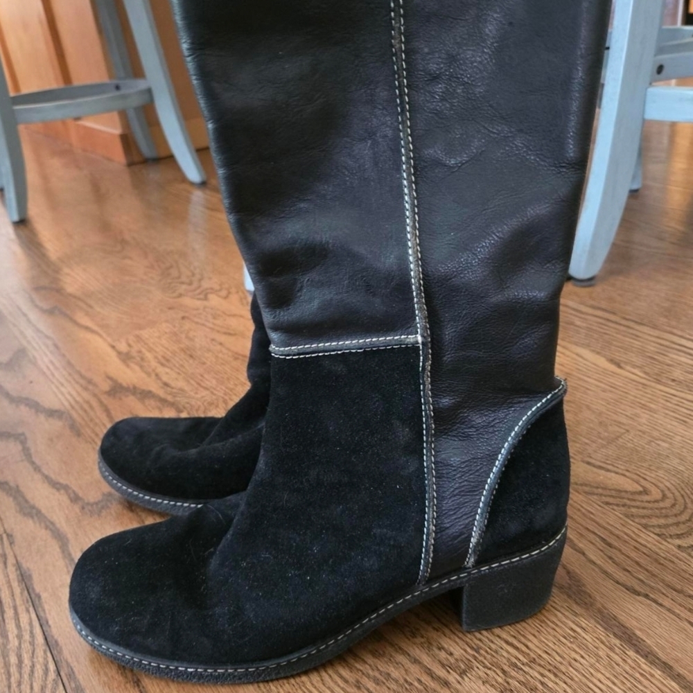 Elegant Black Leather And Suede Women's Boots